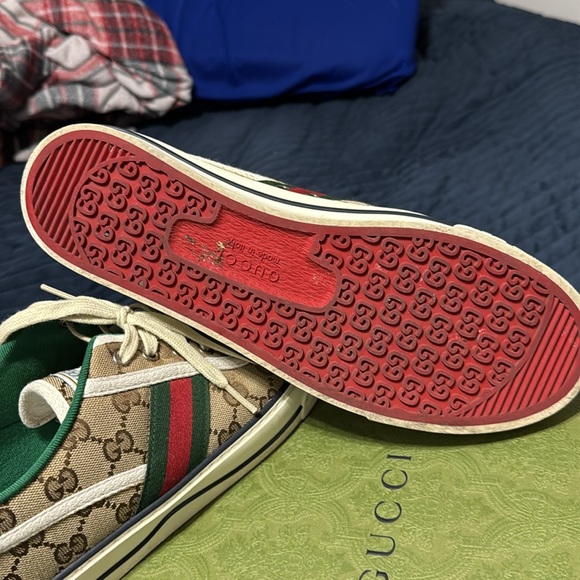 GUCCI - Picture 7 of 9